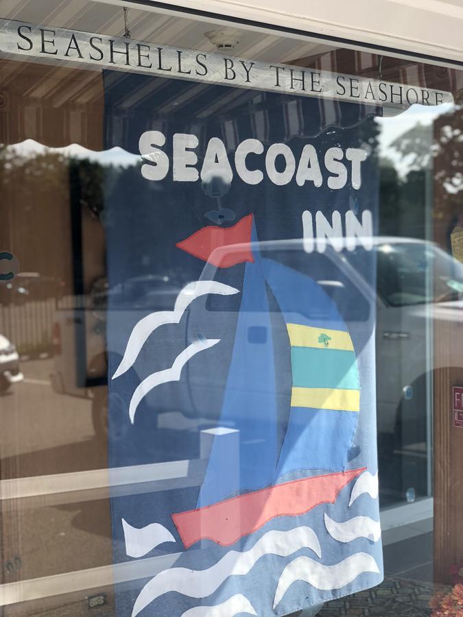 Seacoast Inn Hyannis Exterior photo